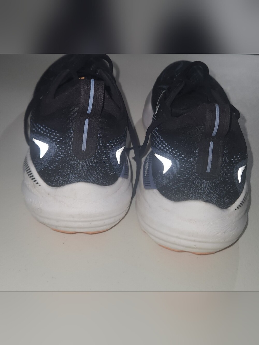 Brooks Men's Glycerin GTS 22 Running Shoes Size 14 - Picture 6 of 7